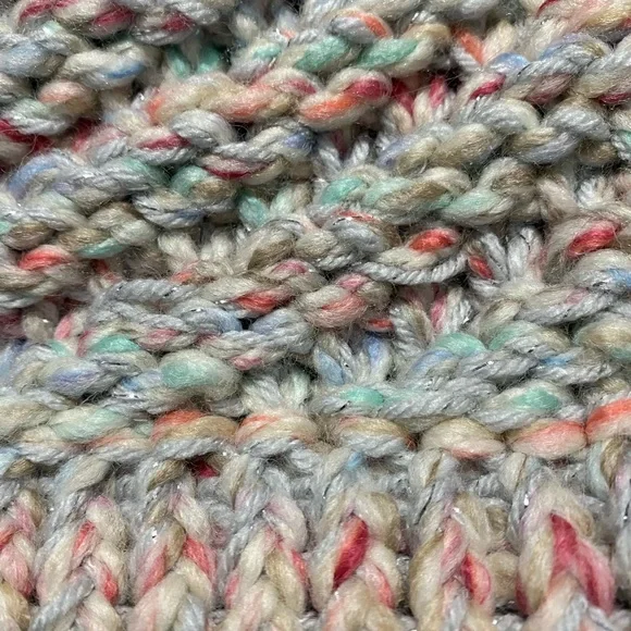 Handmade Stylish Multicolor Knit Beanie - Picture 4 of 4